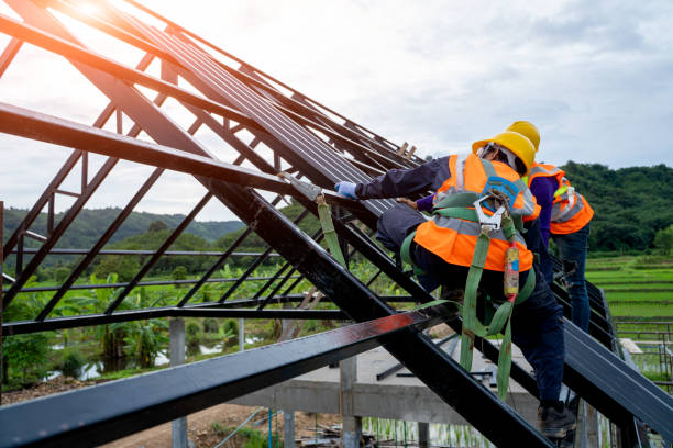 Best Local Roofing Companies  in Groesbeck, OH