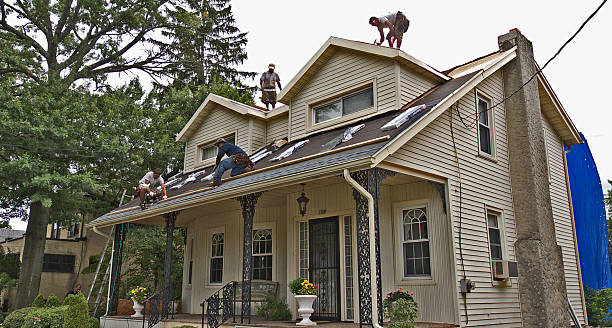 Best Best Roofing Contractors  in Groesbeck, OH